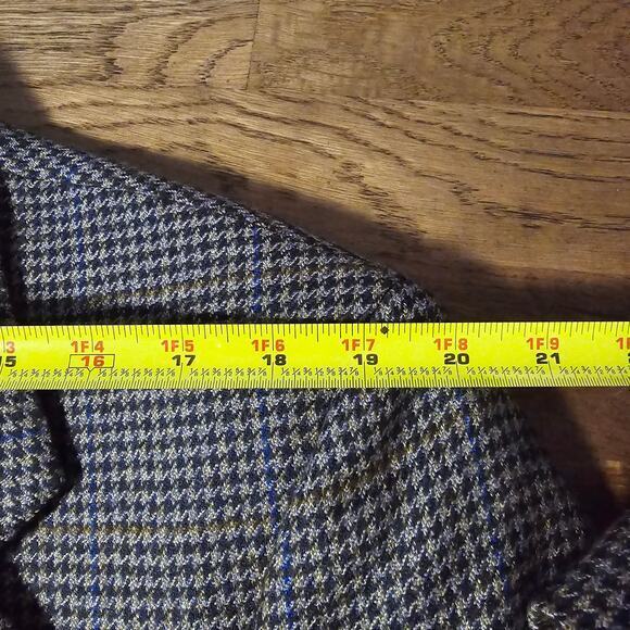 Jos. A. Bank 100% Wool Multicolor‎ Plaid Blazer Men's 40S - Picture 9 of 10